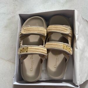 Rattan sandal